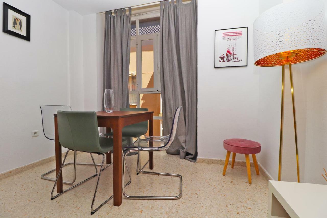 דירות מאלגה Del Parque Flats Victoria Trini מראה חיצוני תמונה